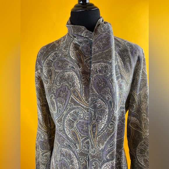 Jennifer Grail Grey Paisley Pussybow Blouse - Picture 3 of 5